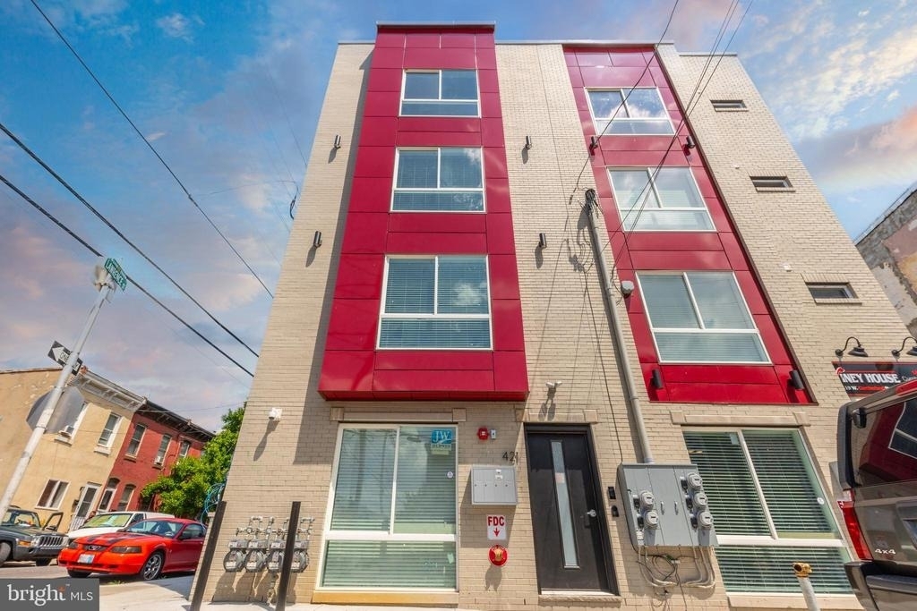 421 W Cumberland St - Photo 14