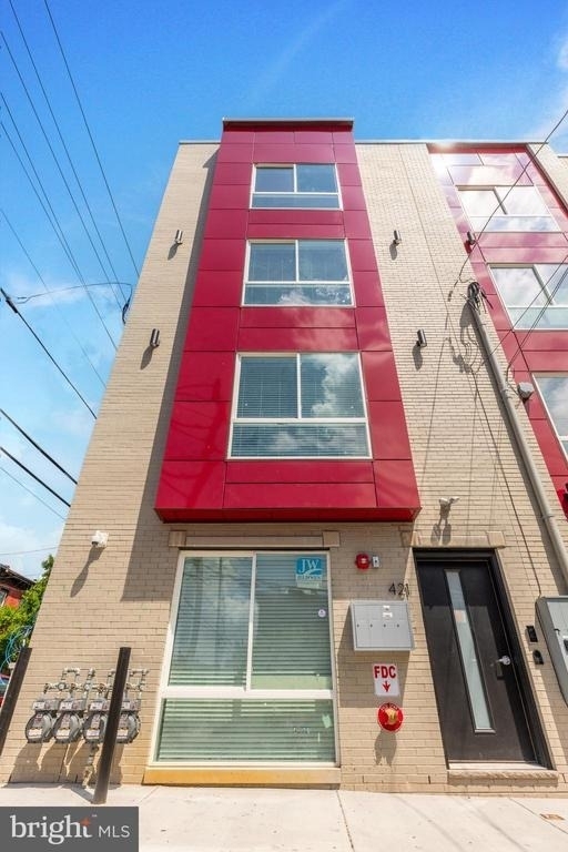 421 W Cumberland St - Photo 11