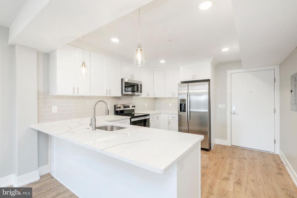2304 N 9th Street - Photo 4