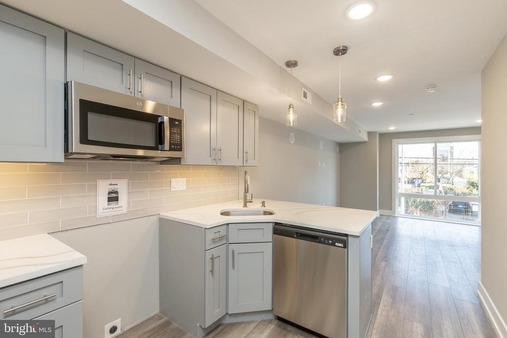 2238 N 2nd Street - Photo 2
