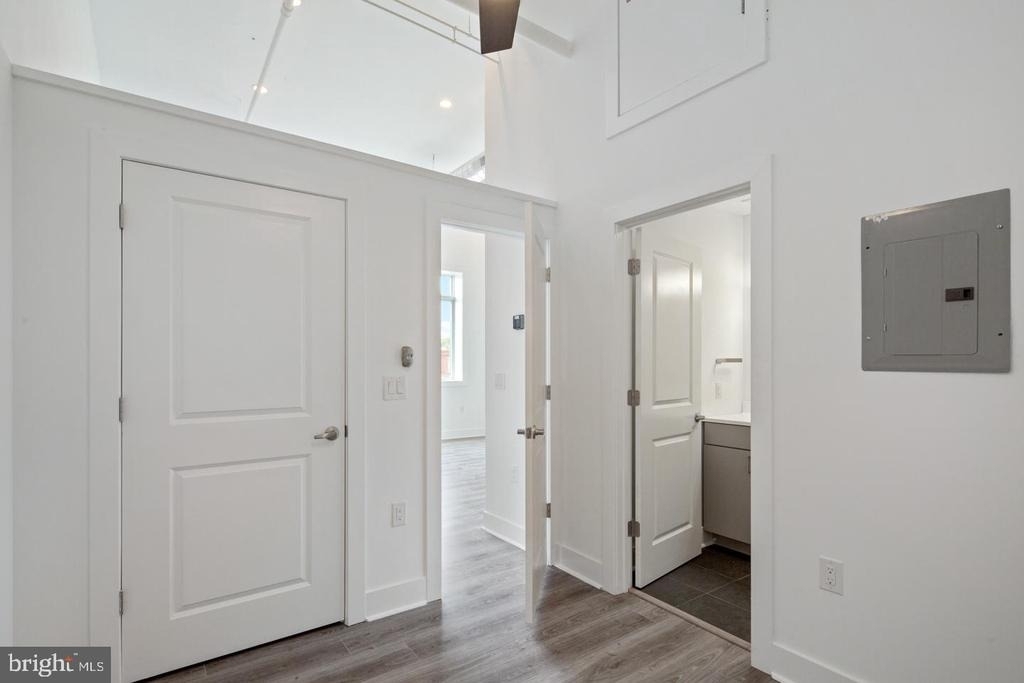 1705 Jackson Street - Photo 4