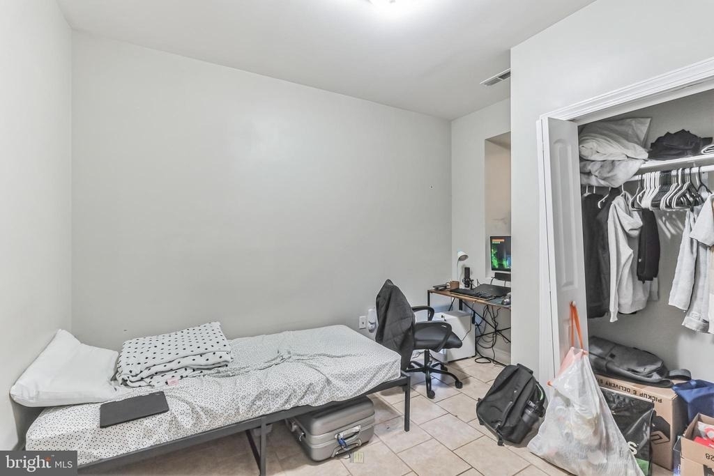 331 N 40th Street - Photo 10