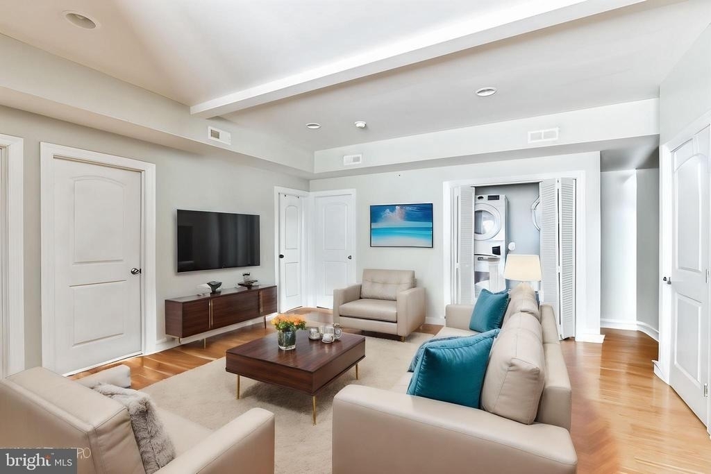 331 N 40th Street - Photo 3
