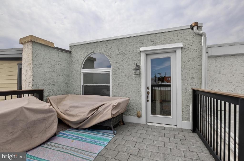 2053 E Sergeant Street - Photo 18