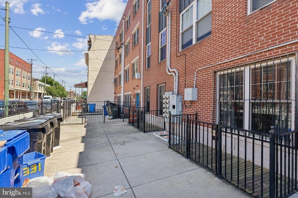 331 N 40th Street - Photo 24