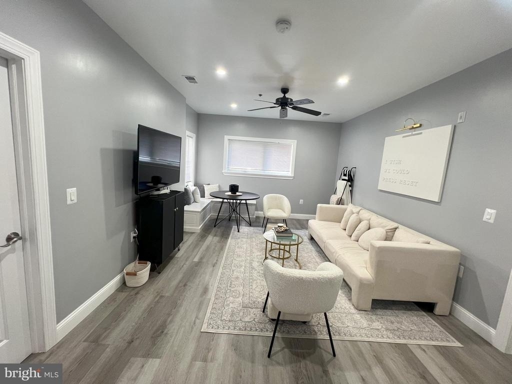 1611-15 Ridge Avenue - Photo 15