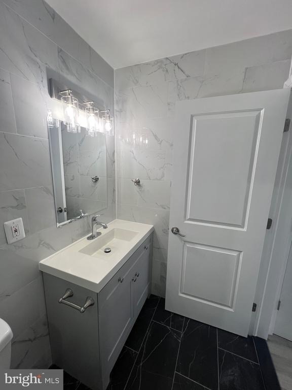 1611-15 Ridge Avenue - Photo 25
