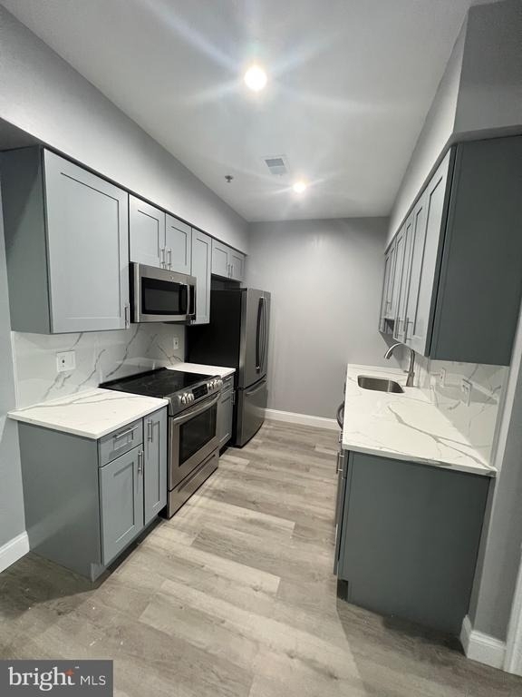 1611-15 Ridge Avenue - Photo 9