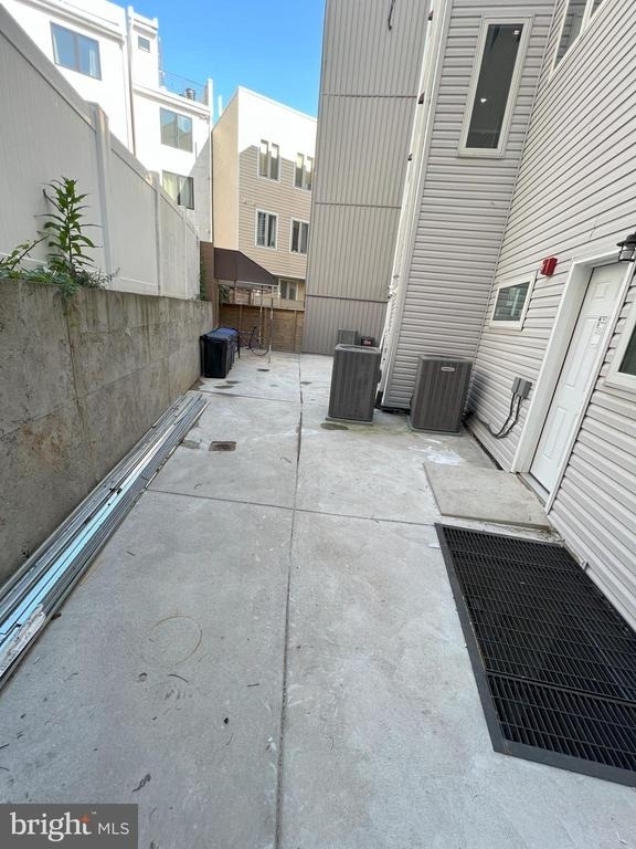 1611-15 Ridge Avenue - Photo 36