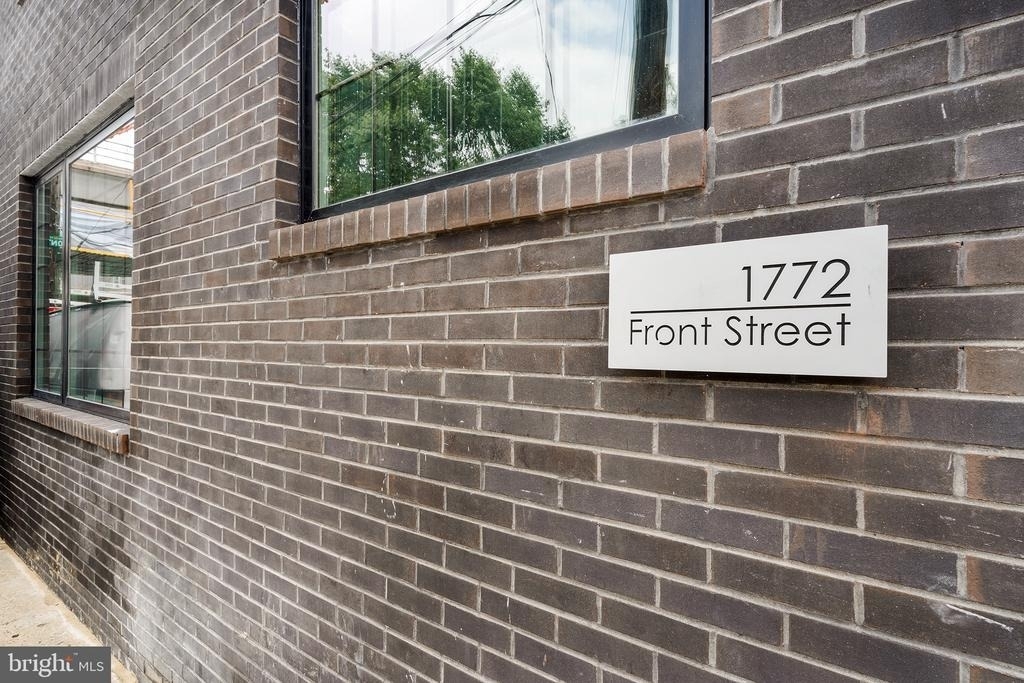 1772 N Front Street - Photo 34