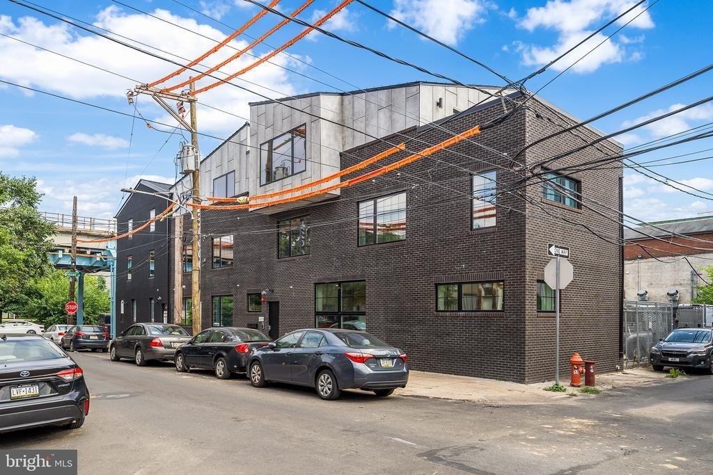 1772 N Front Street - Photo 35