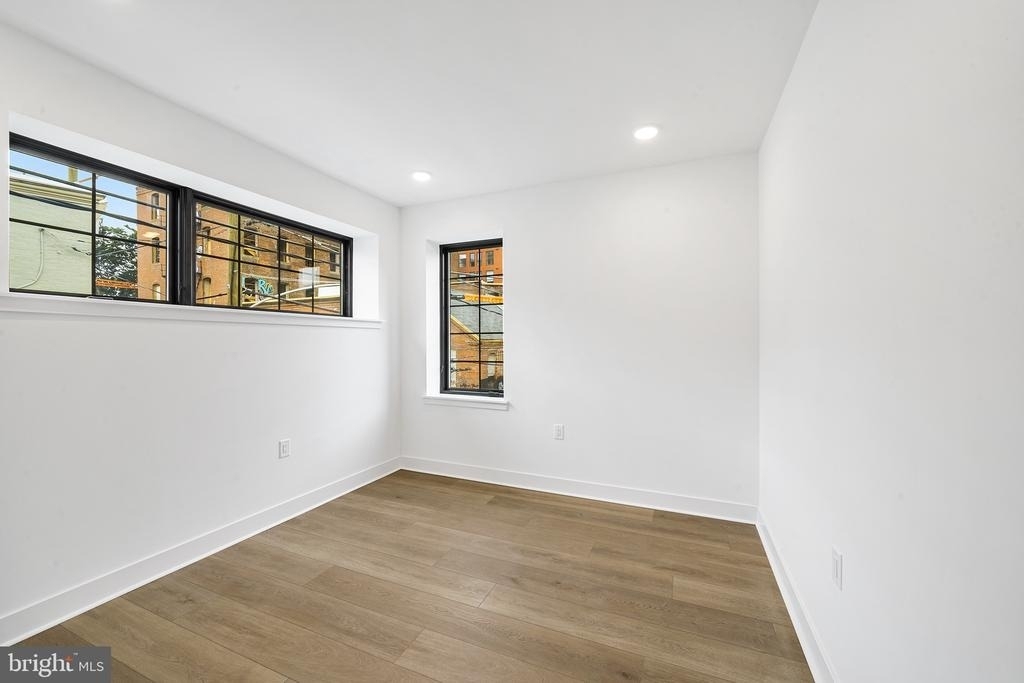 1772 N Front Street - Photo 24