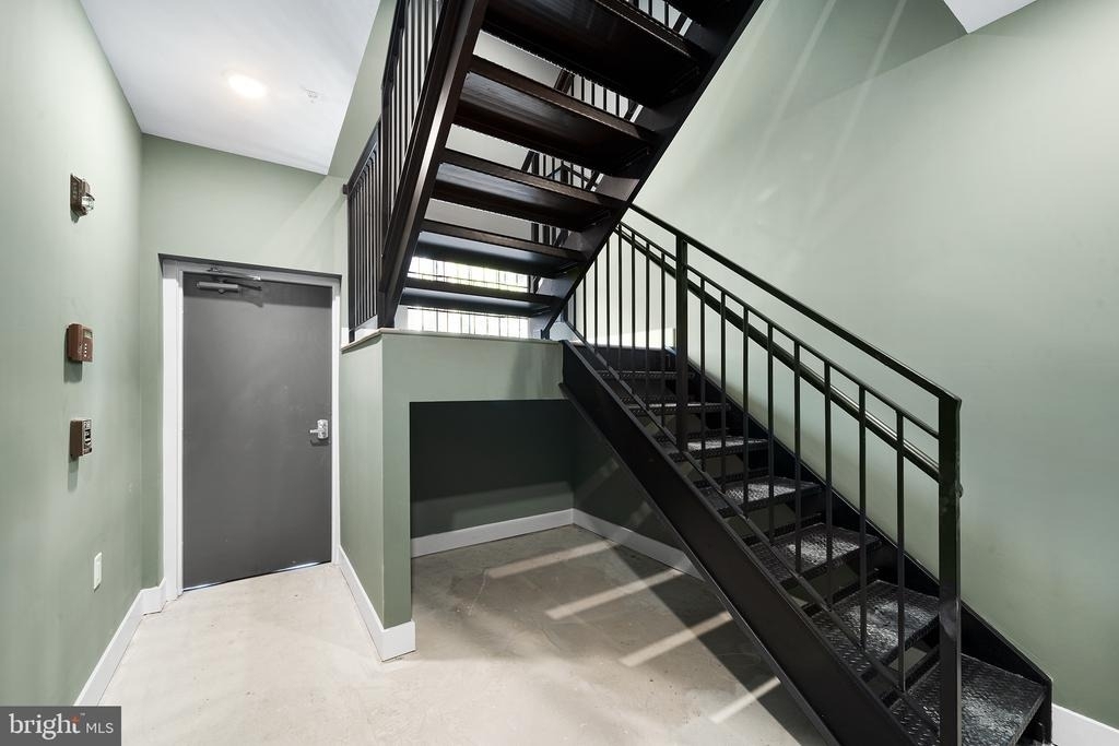 1772 N Front Street - Photo 32