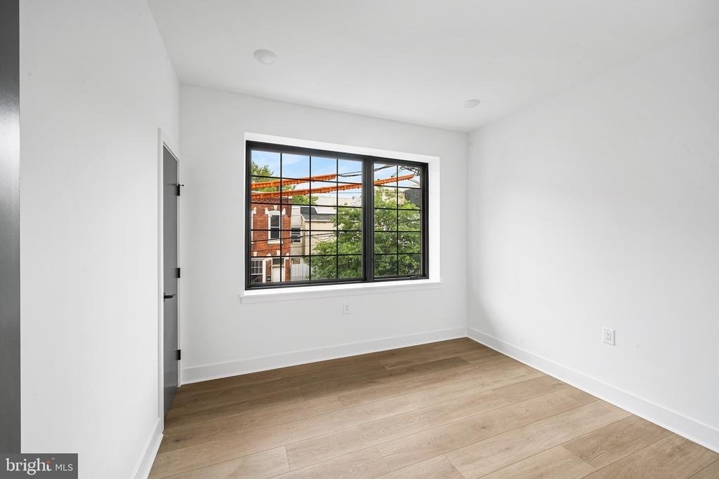 1772 N Front Street - Photo 17