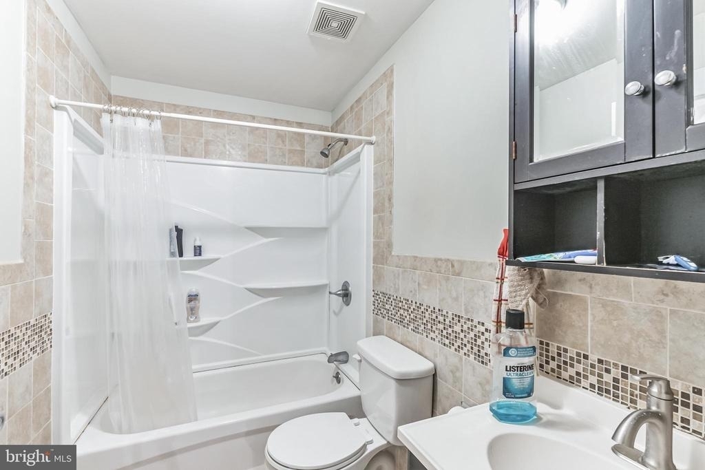 331 N 40th Street - Photo 5