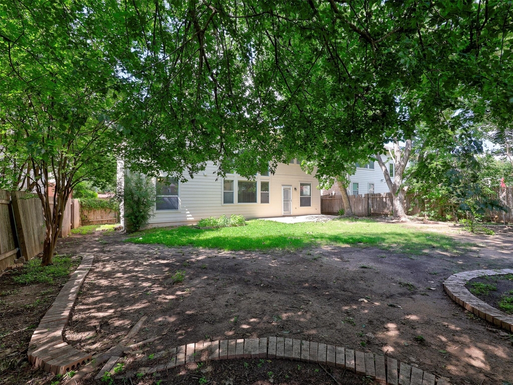 1554 Homewood Cir - Photo 37