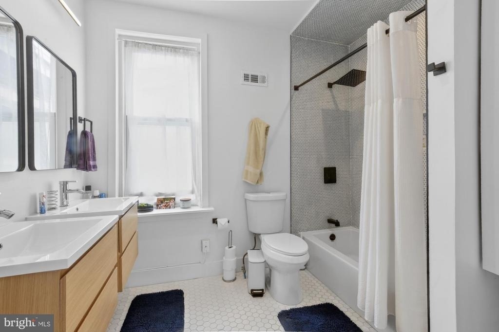 2356 E Susquehanna Avenue - Photo 24
