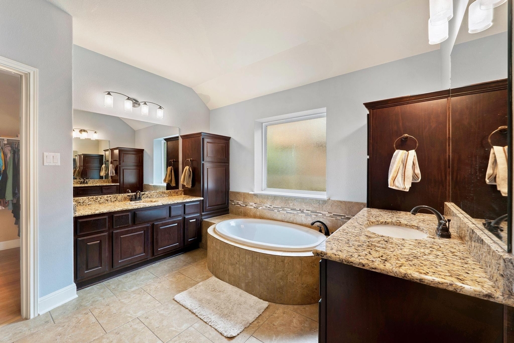 1503 Terrace View Dr - Photo 11