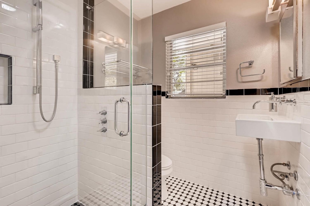 446 Pike Rd - Photo 14