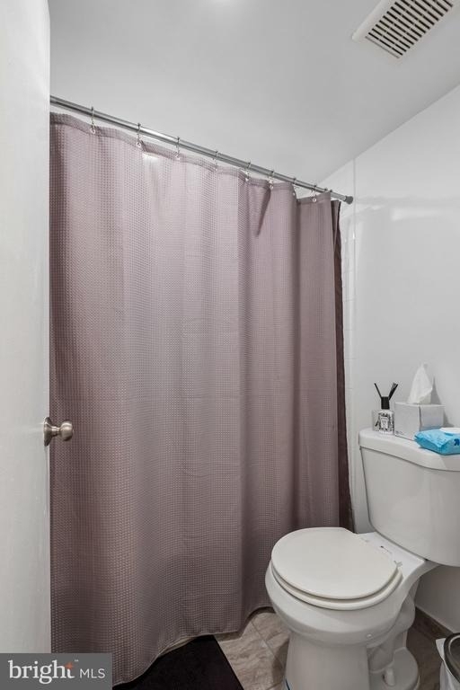 2020 Walnut Street - Photo 6