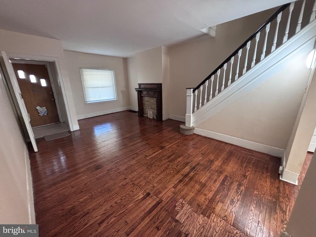 1812 S 57th Street - Photo 3