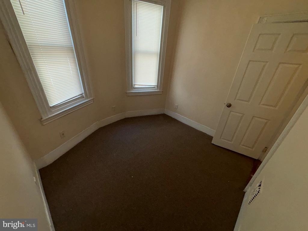 1812 S 57th Street - Photo 8
