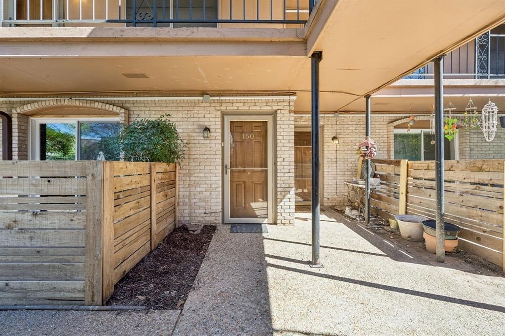 7801 Shoal Creek Blvd - Photo 2