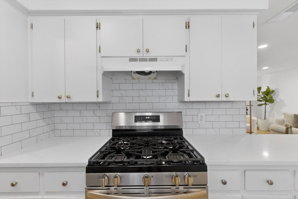 9807 Dallum Dr - Photo 11