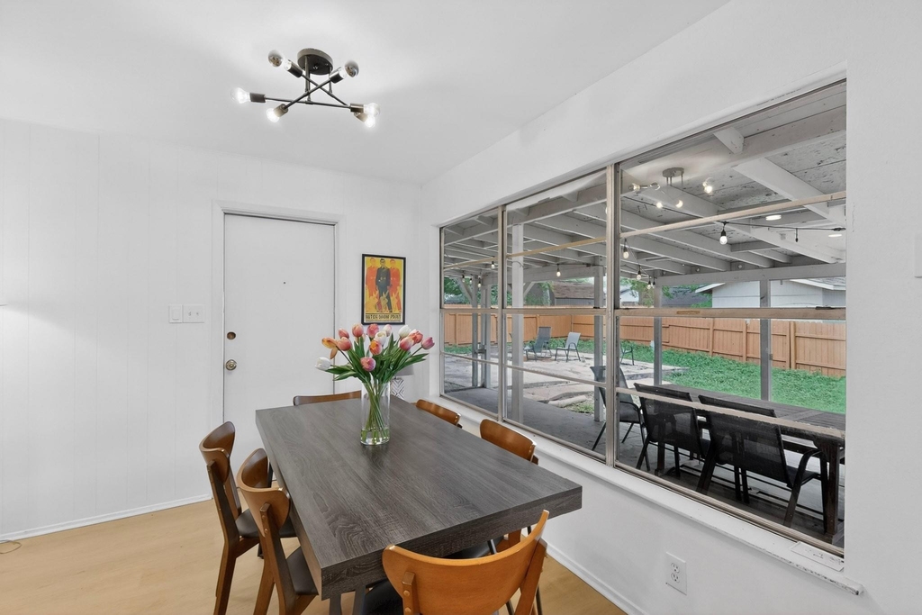9807 Dallum Dr - Photo 7