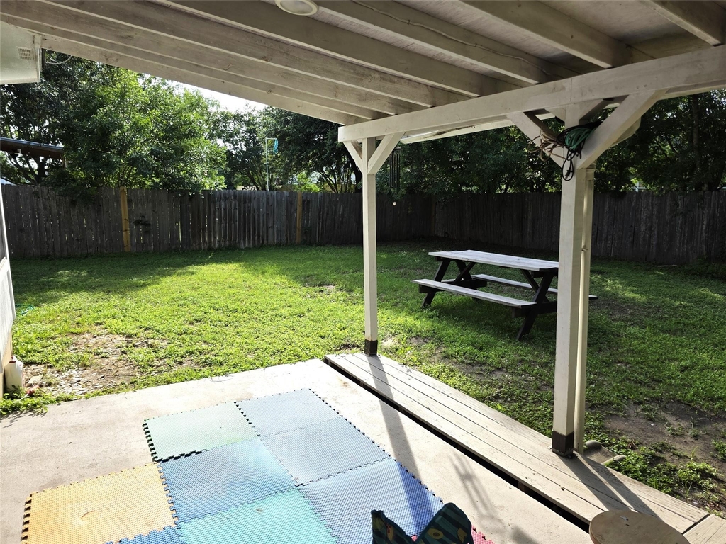 1600 Hollow Tree Blvd - Photo 14