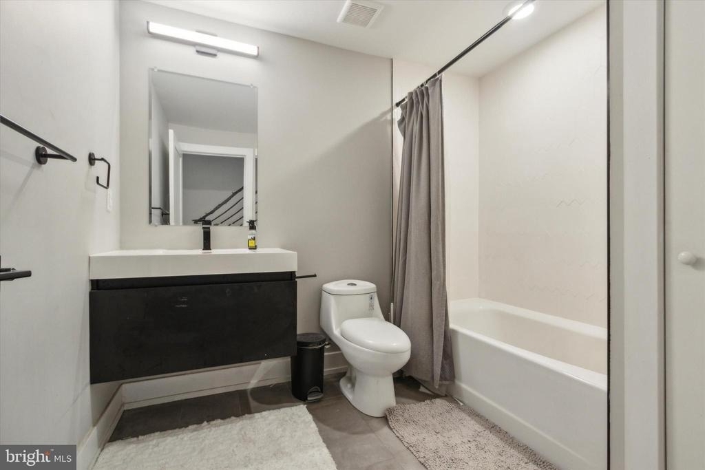 1500 N Myrtlewood Street - Photo 9