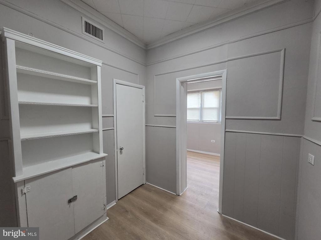 633 E Allegheny Avenue - Photo 4