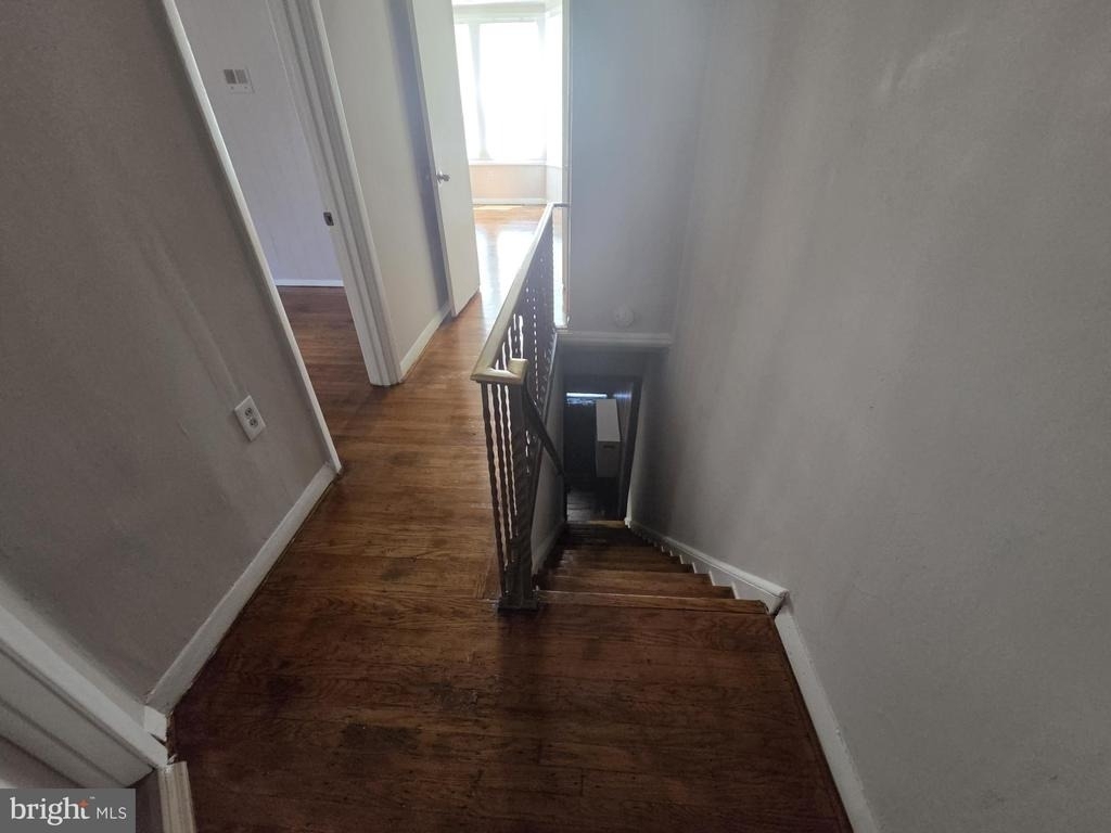 633 E Allegheny Avenue - Photo 27