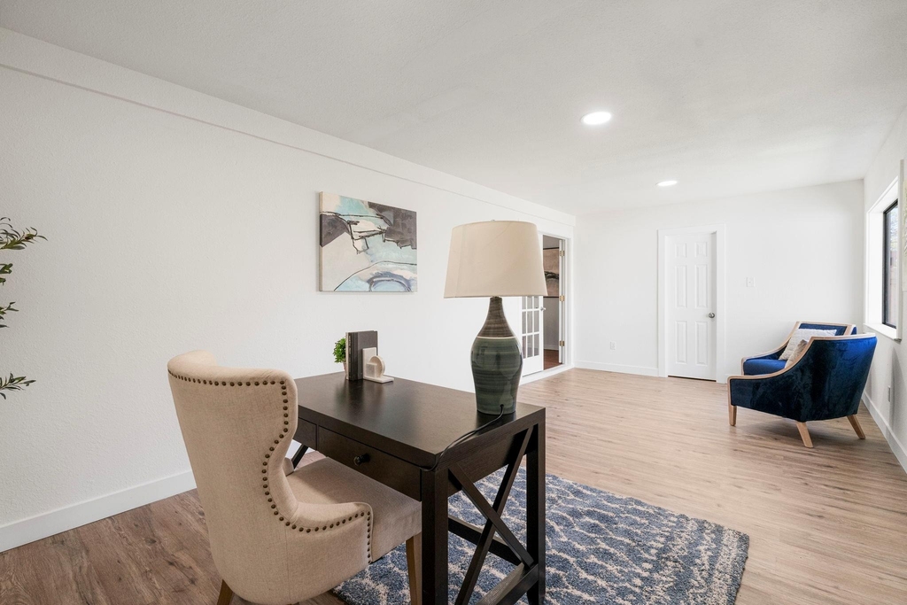 13004 Esplanade St - Photo 7