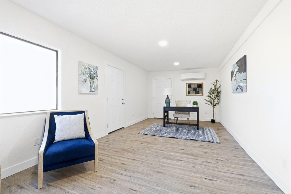13004 Esplanade St - Photo 29