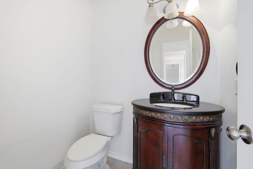 13004 Esplanade St - Photo 30