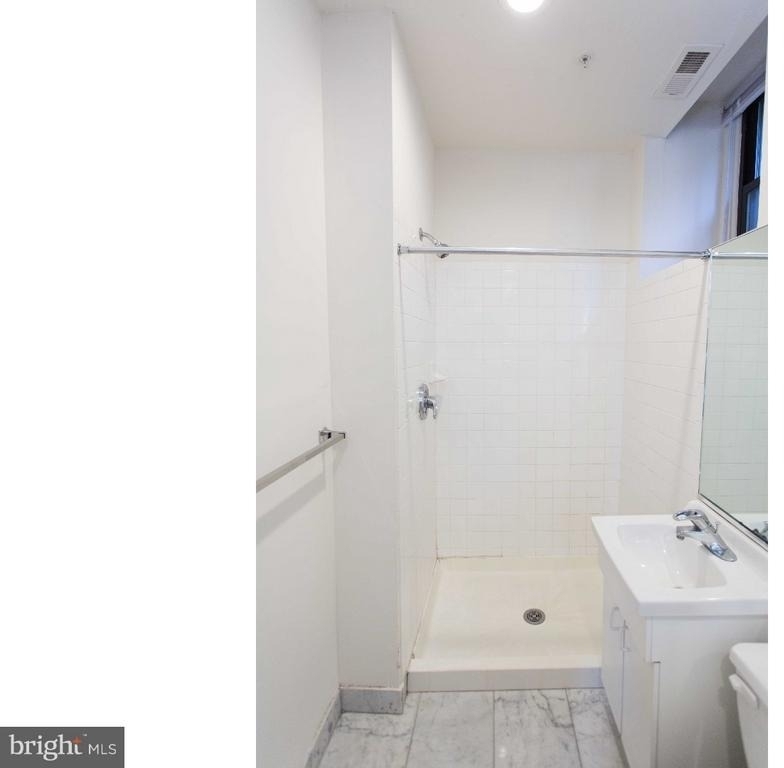 1411-3 Walnut Street - Photo 14