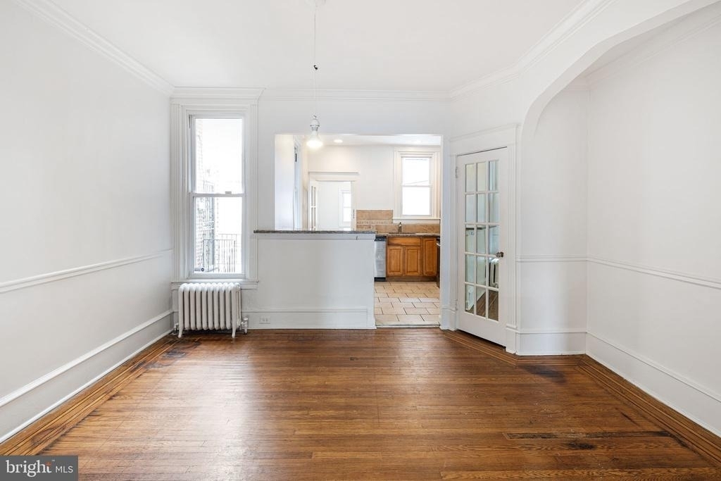 5361 Morse Street - Photo 9
