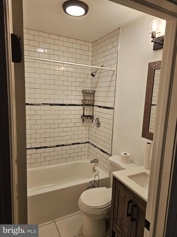 617 E Locust Avenue - Photo 12