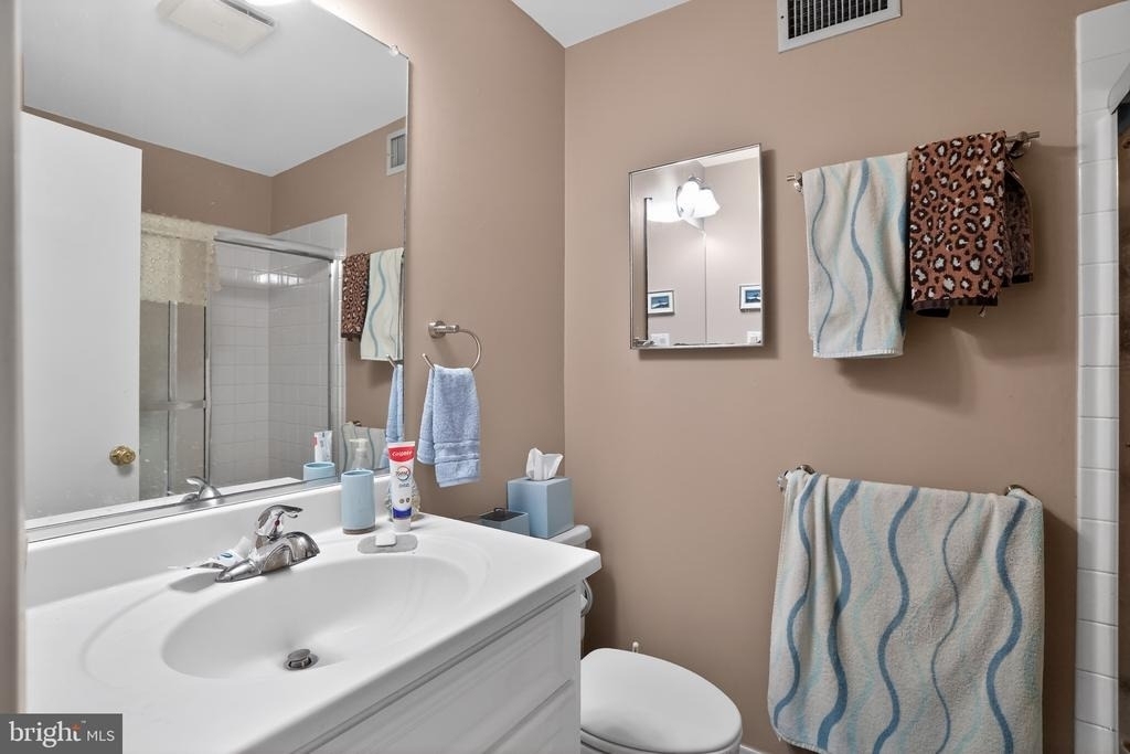 1627 Spruce Street - Photo 24