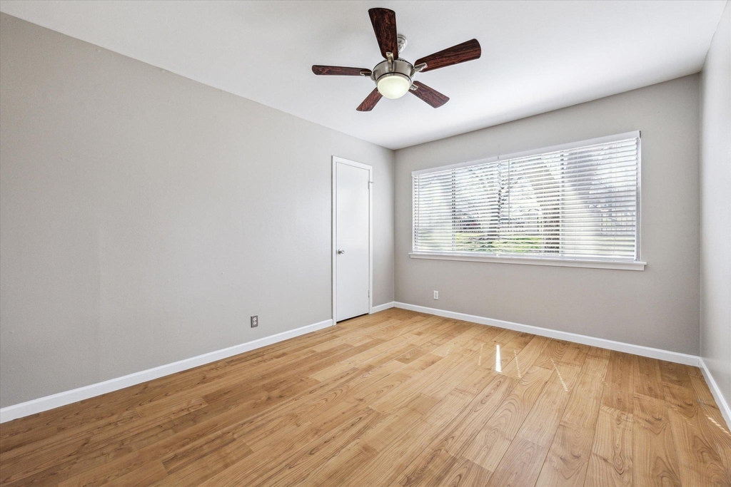1304 Mariposa Dr - Photo 13