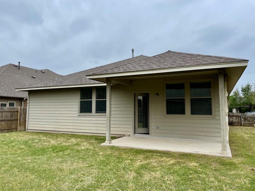 4718 Madrid Dr - Photo 18