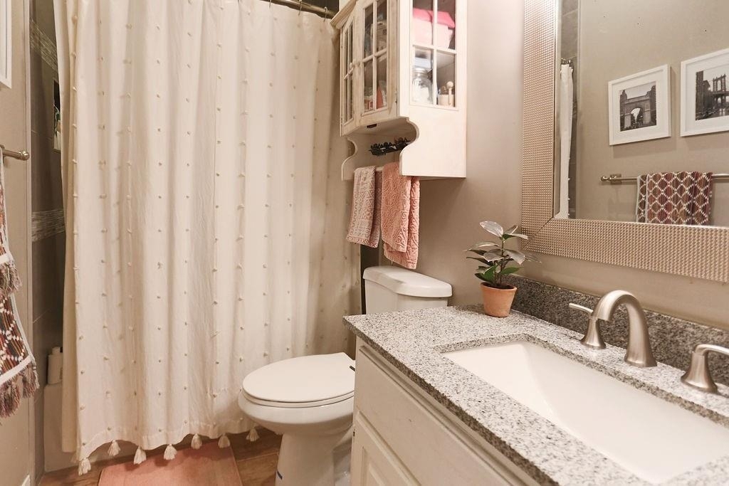 1307 Kinney Ave - Photo 7