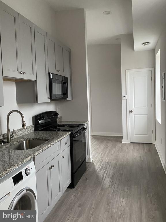 933 Belmont Avenue - Photo 4