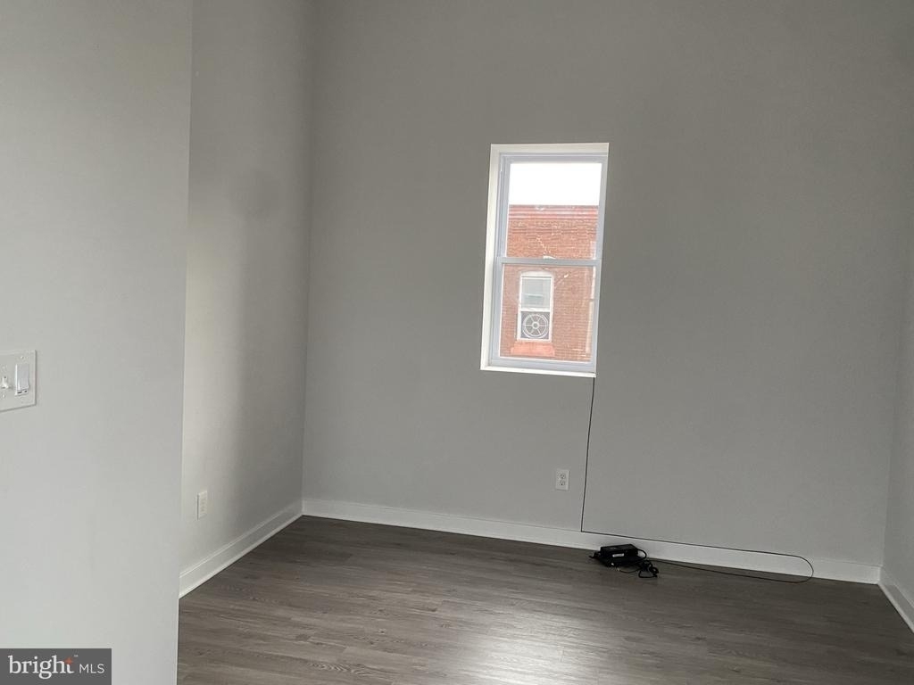 933 Belmont Avenue - Photo 6