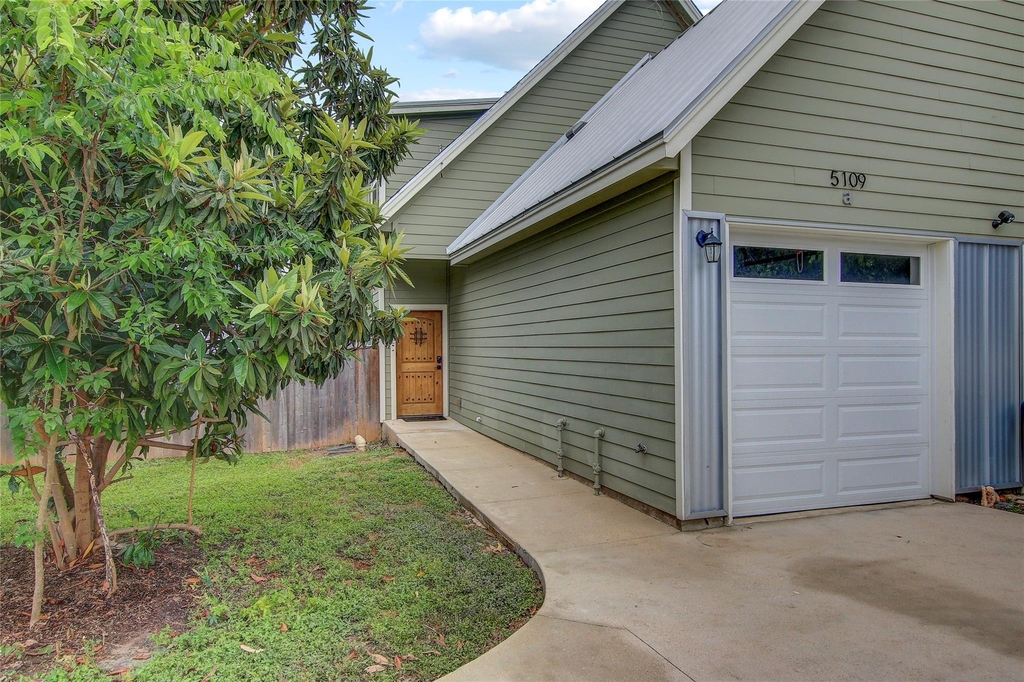 5109 Lott Ave - Photo 1