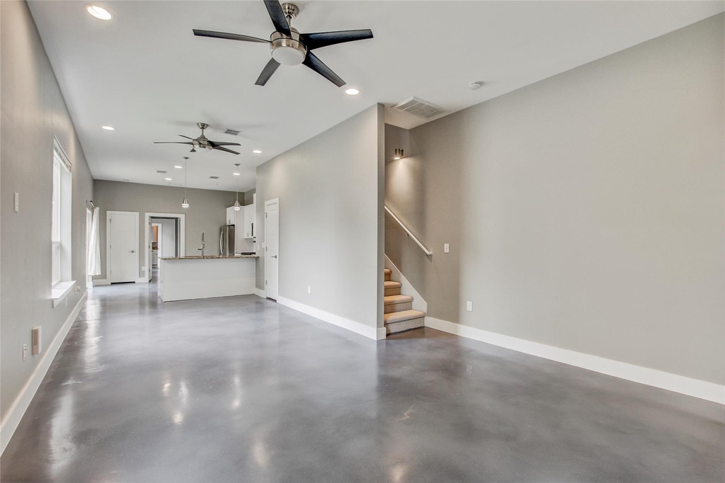 5109 Lott Ave - Photo 3