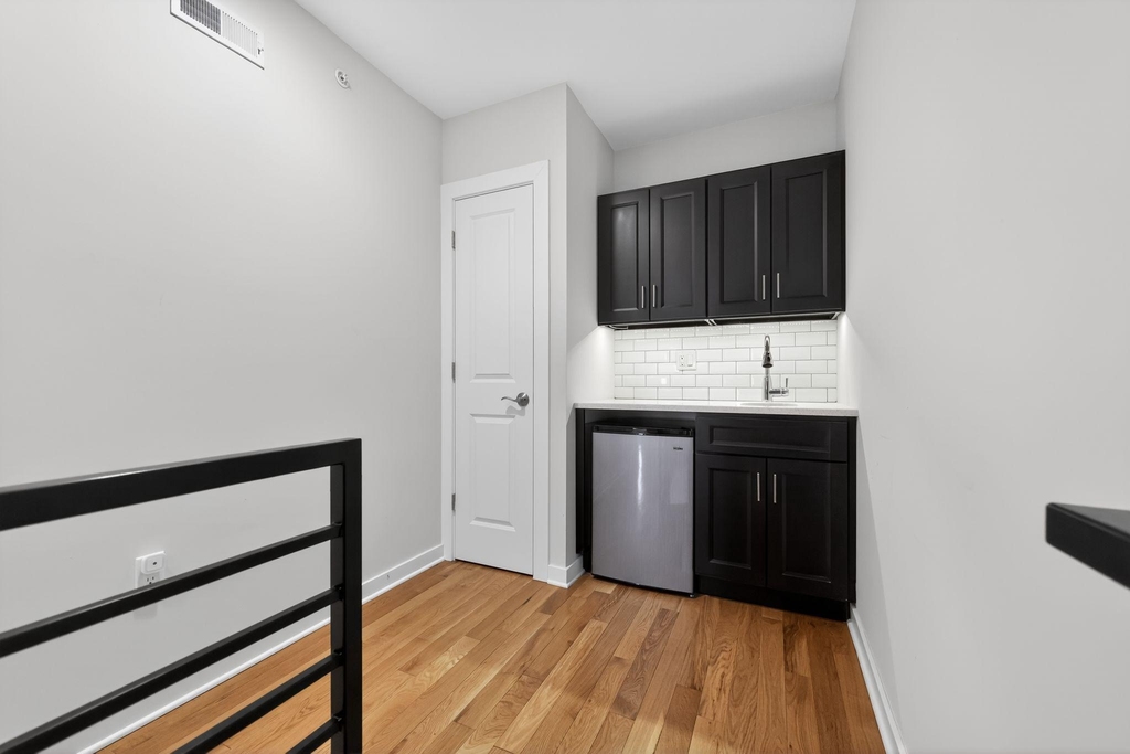 1923 S 6th Street - Photo 14