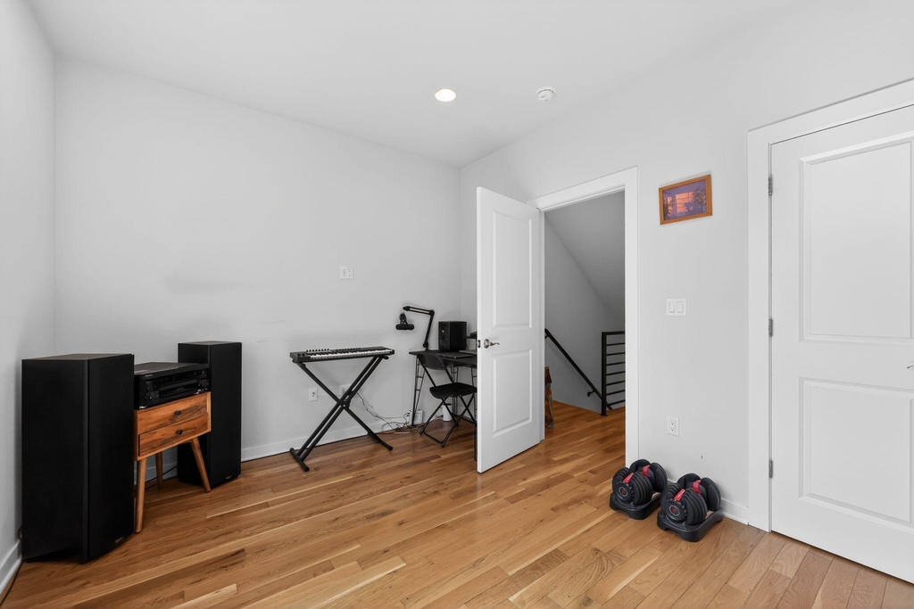 1923 S 6th Street - Photo 12