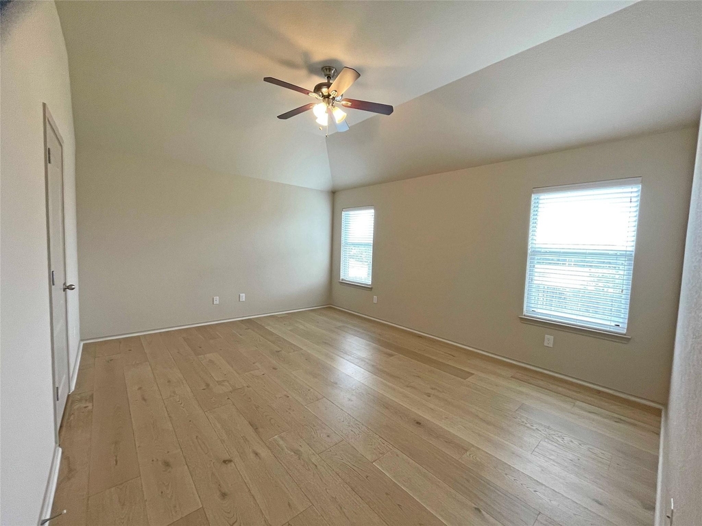 524 Cameron Cv - Photo 6